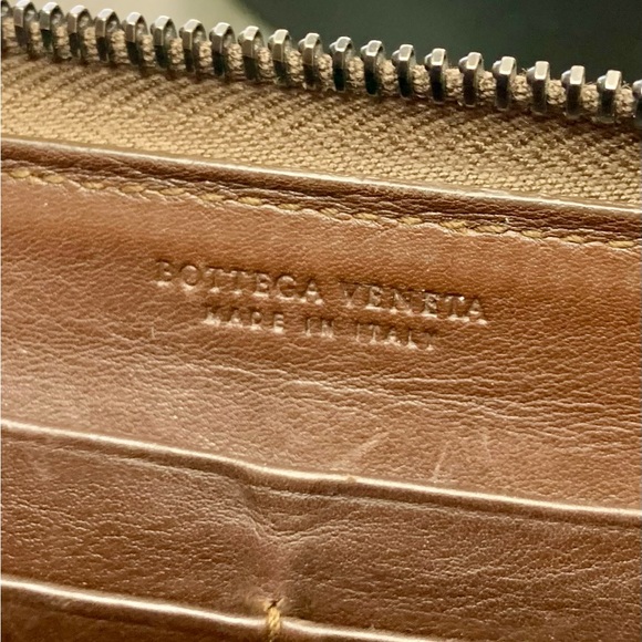 BOTTEGA VENETA Intrecciato Leather Wallet /COA included - Picture 9 of 9